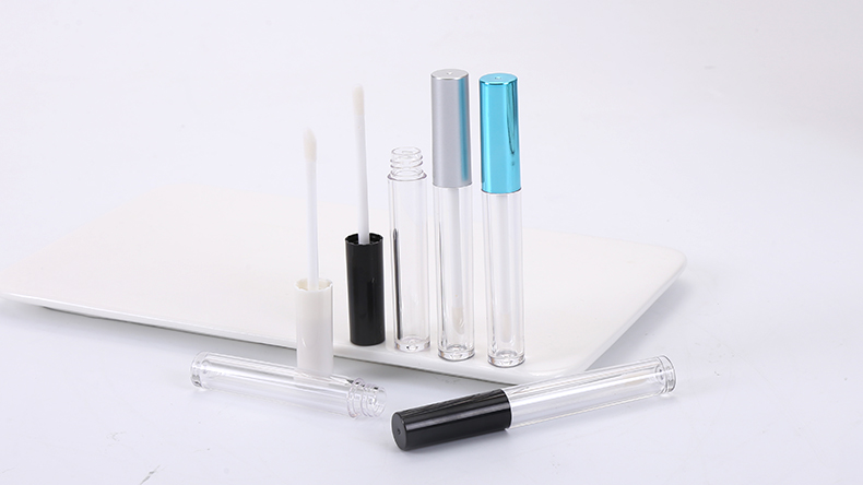 定制方形空唇蜜管，带带有私人标签的魔杖刷