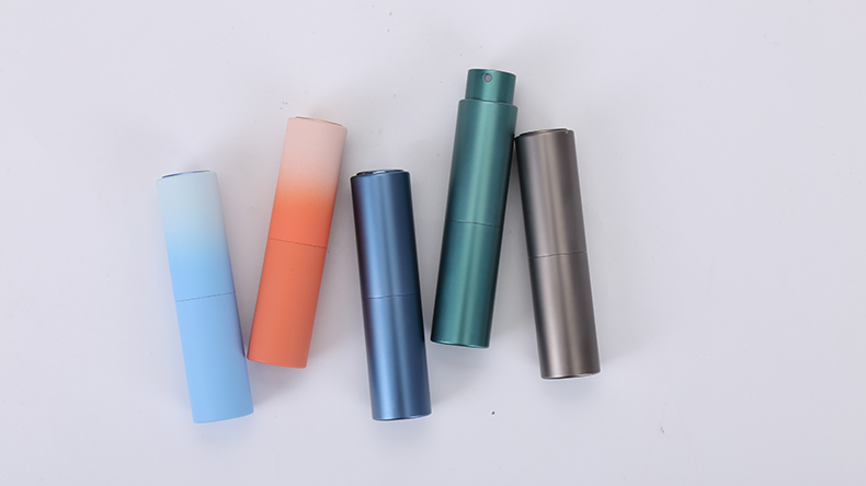 网红同款渐变色旋转口气清新剂喷雾瓶分装瓶